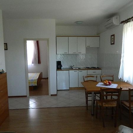 Apartments Skender Čižići Eksteriør bilde