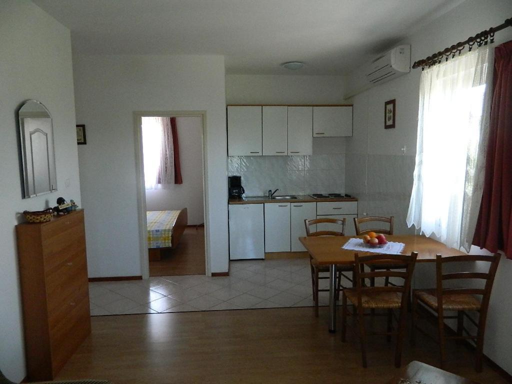 Apartments Skender Čižići Eksteriør bilde